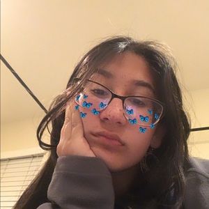 Meet your Posher, Inara